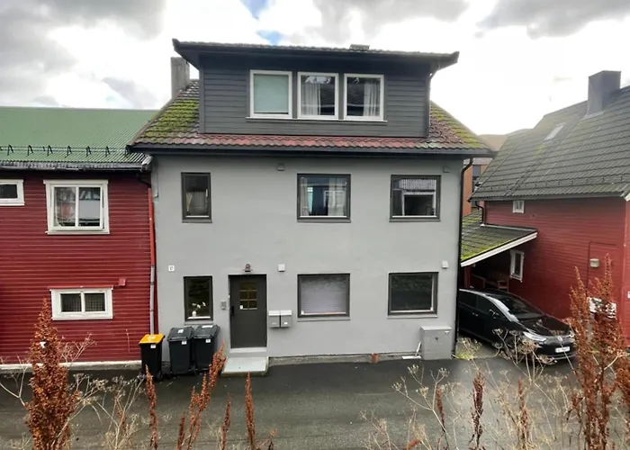 Warm And Charming Centre In 公寓