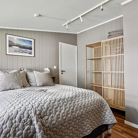 Warm And Charming Centre In *